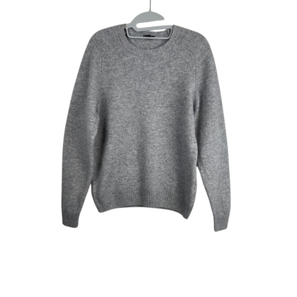 Uniqlo-Men's Gray Crewneck Size Medium 100% Wool Sweater - Picture 1 of 7